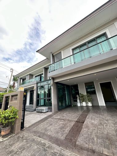 6-bed house for sale, 540 sqm, 110 sq wah, The Plam Pattanakarn