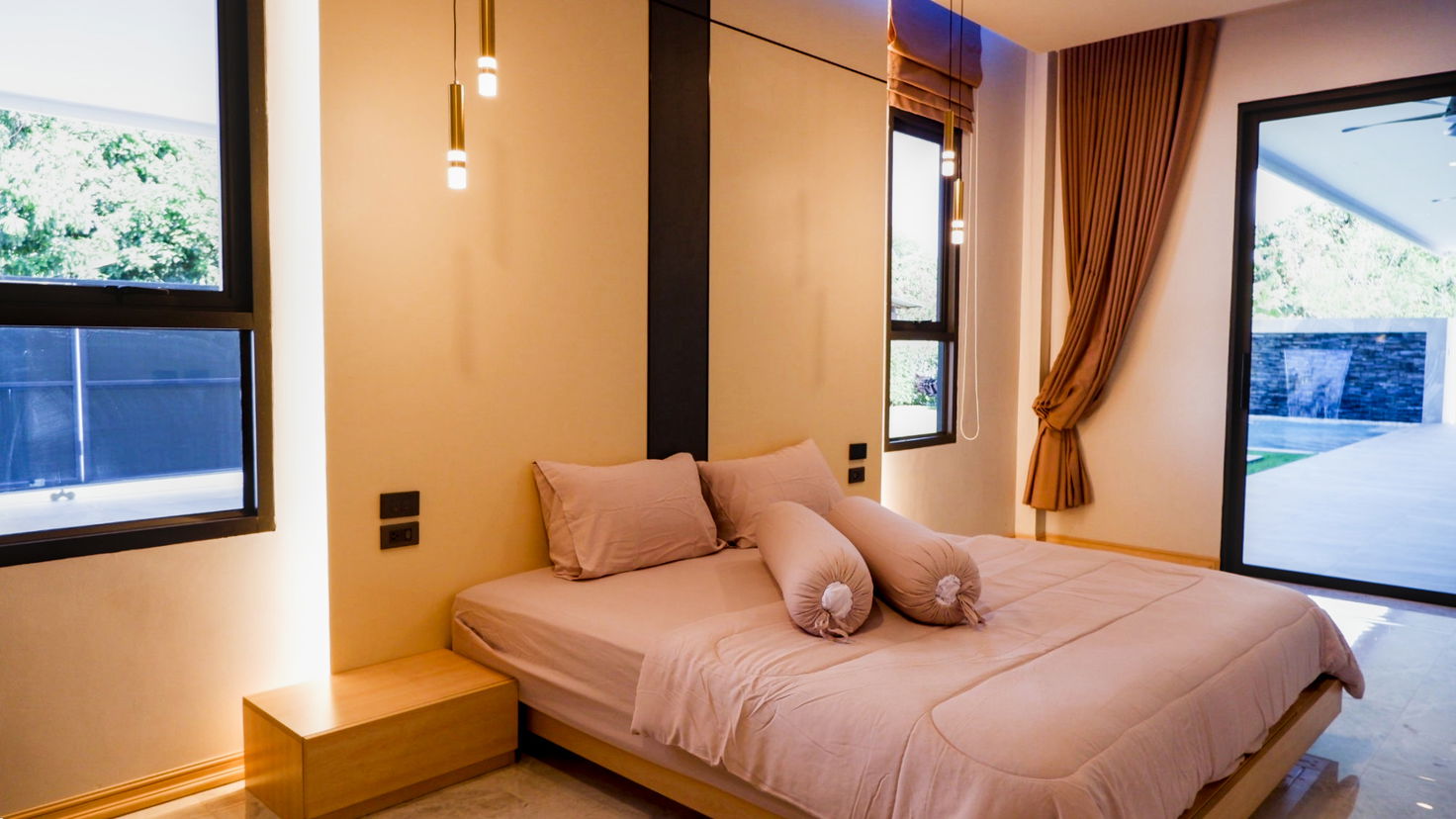 picture Luxury Pool Villa for Sale – Thung Klom–Tan Man, Pattaya - 15/23