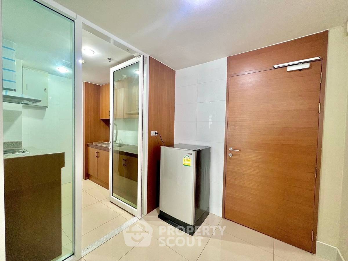 รูป คอนโด 2-ห้องนอน ที่ สุขุมวิท ซิตี้ รีสอร์ท คอนโดมิเนียม ใกล้ BTS นานา (ID 1985842) - รูปที่ 9/11