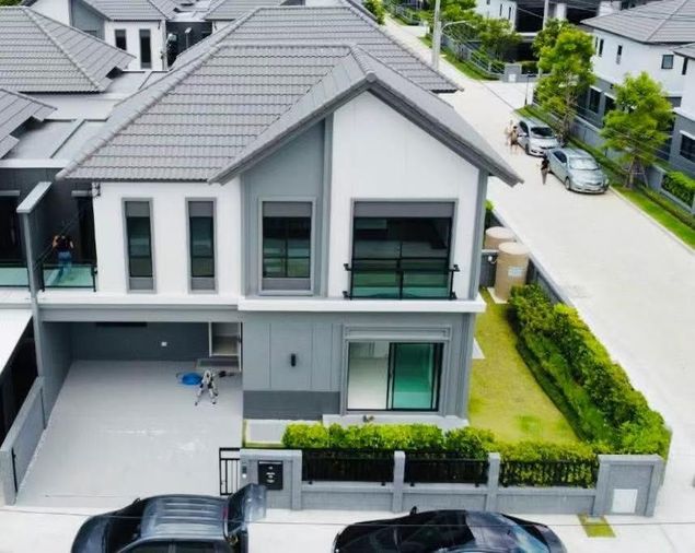 [ประกาศขาย] บ้านเดี่ยว นนทบุรี โครงการ บริทาเนีย วงแหวน - ปิ่นเกล้า 