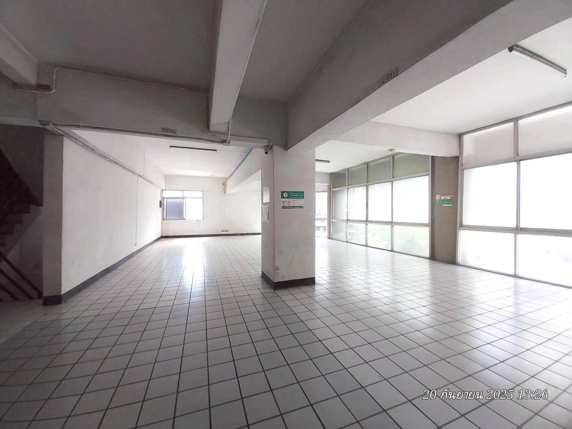 รูป คอนโดมิเนียม Studio, 78 ตารางเมตร คอนโดมิเนียม สำหรับขาย เรสิเดนซี่ไฮทส์ คอนโดมิเนียม ดินแดง เขตห้วยขวาง กรุงเทพมหานคร - รูปที่ 11/24