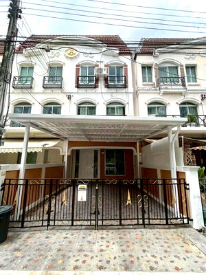 เช่าทาวน์โฮม สถาบันบัณฑิตพัฒนบริหารศาสตร์ (นิด้า) : Townhome for Rent Baan Klang Muang The Paris Rama 9 – Ramkamhaeng (SPSAD3724)