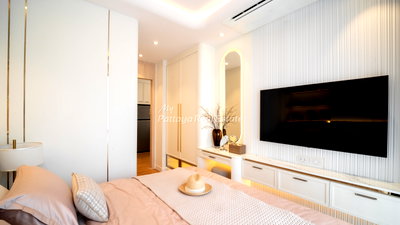 ขายคอนโด : 🛏️ 2 ห้องนอน - 🛁 2 ห้องน้ำ - 🏙️ Sea View - 🇹🇭 ชื่อไทย - 🏢 Seaspire Jomtien Pattaya - รหัส: SEAJ05