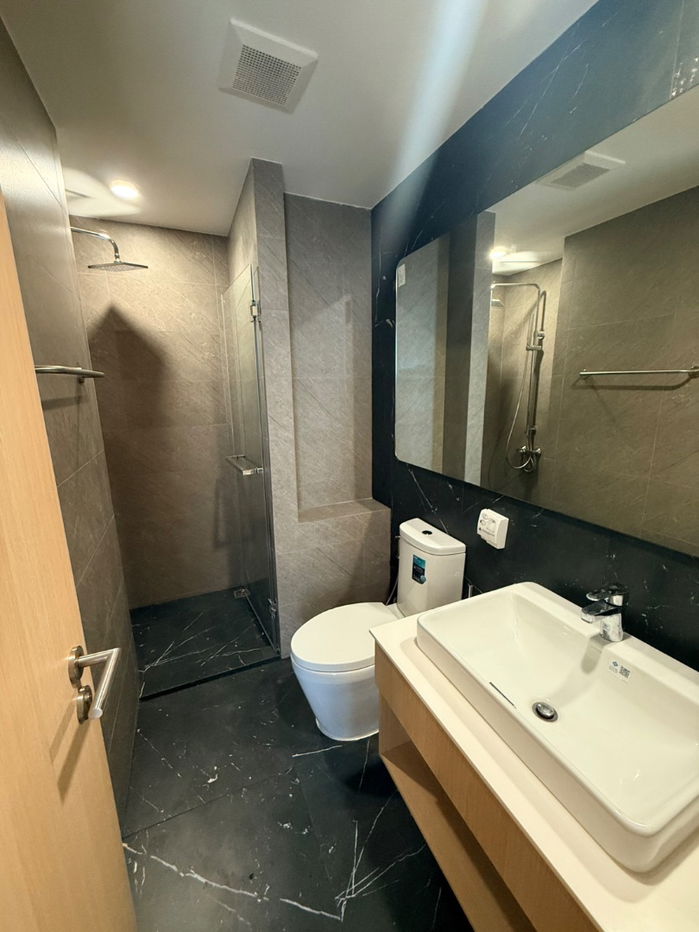 picture #R8230 🎉 161268 Condo for Rent: Skyrise Avenue Sukhumvit 64 - 8/9