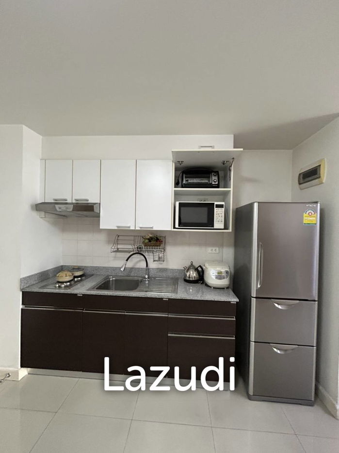 picture 50 sqm high-floor 1 bedroom condo at The Clover Thonglor, Khlong Tan Nuea - 7/21