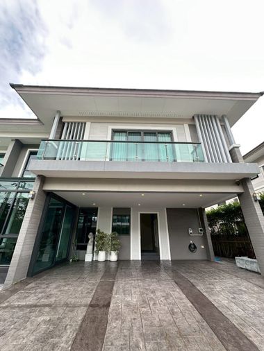 6-bed house for sale, 540 sqm, 110 sq wah, The Plam Pattanakarn