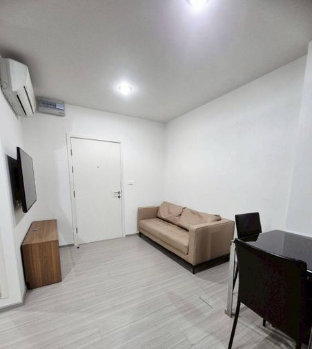 Aspire Sathorn-Ratchapruek 1 bed plus 35 sq m. Fully furnished 12,000 baht