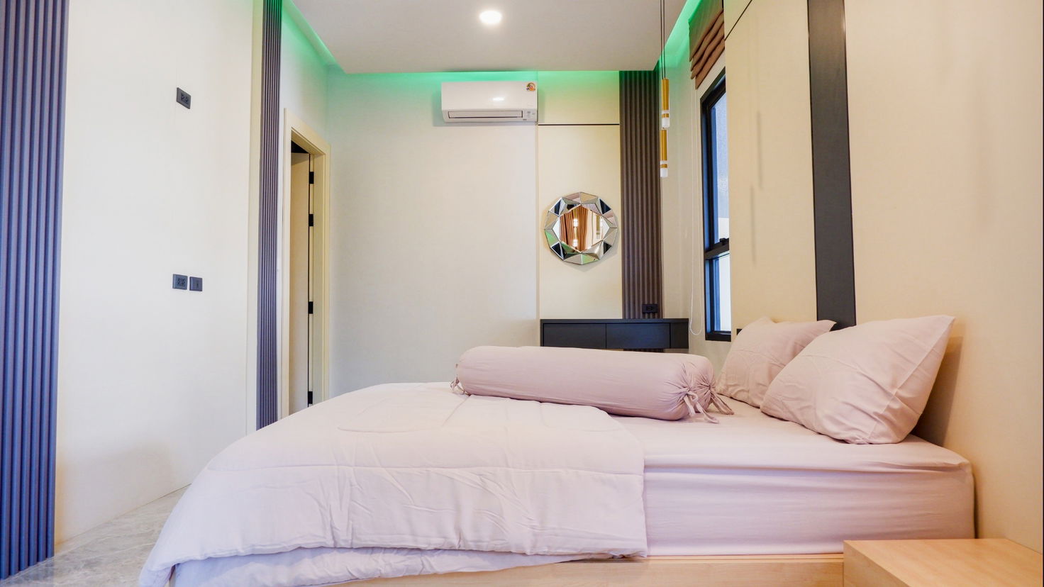 picture Luxury Pool Villa for Sale – Thung Klom–Tan Man, Pattaya - 16/23