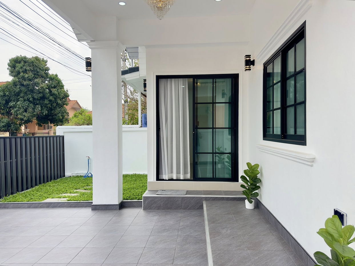 picture Beautiful Move-In Ready House for Sale – Khao Noi Area, Pattaya - 2/15