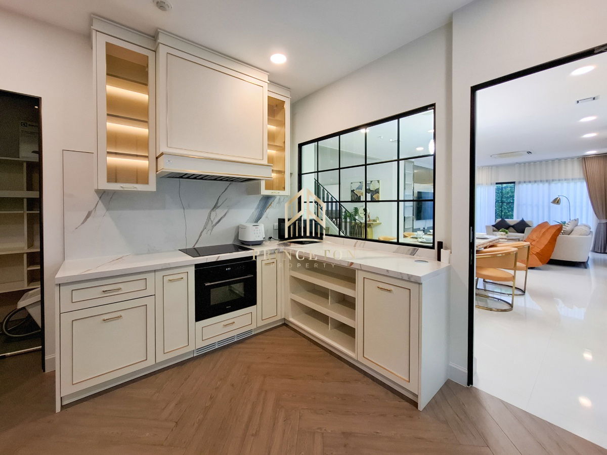 รูป ให้เช่าบ้านหรู นันทวัน พระราม 9 กรุงเทพกรีฑาตัดใหม่ ใกล้โรงเรียนนานาชาติ Wellington - รูปที่ 9/47