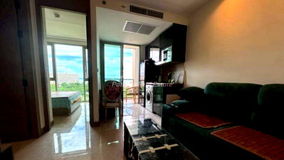 Condos for sale : 🛏️ 1 Bed - 🛁 1 Bath - 🏙️ Sea View - 🌏 FOREIGN name - 🏢 The Riviera Ocean Drive Jomtien - Ref: ROD40