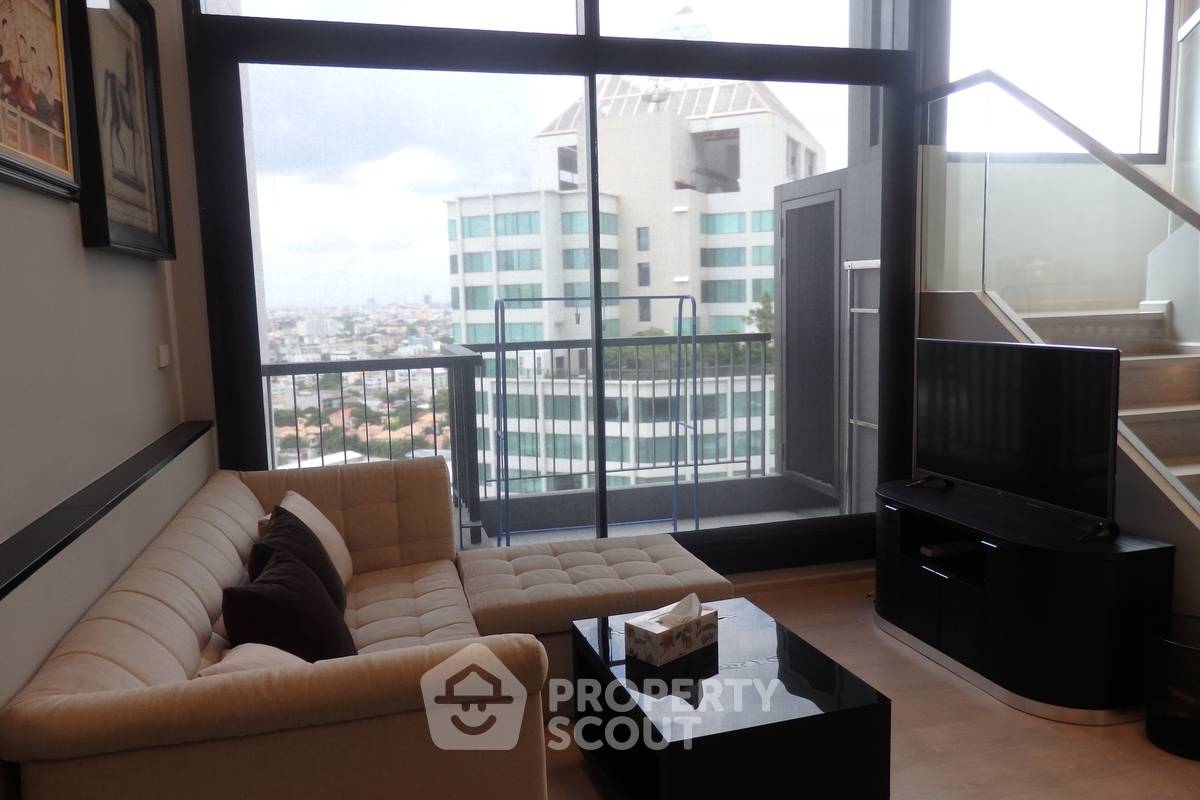 รูป ดูเพล็กซ์ 1-ห้องนอน ที่ ริทึ่ม สุขุมวิท 44/1 ใกล้ BTS พระโขนง (ID 886580) - รูปที่ 13/17