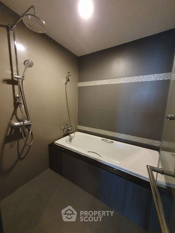 รูป คอนโด 1-ห้องนอน ที่ เดอะ เครสท์ สุขุมวิท 34 ใกล้ BTS ทองหล่อ (ID 1072352) - รูปที่ 8/13