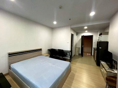 Condos for rent Major Hollywood Ramkhamhaeng : PFD-07690 For Rent Supalai Veranda Ramkhamhaeng | Near ARL Ramkhamhaeng | Studio 28 sq.m. Fully Furnished with Washing Machine