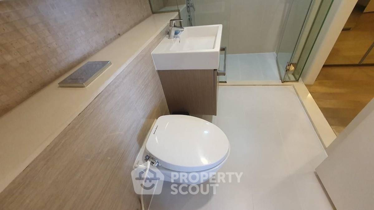 รูป คอนโด 1-ห้องนอน ที่ โหมด สุขุมวิท 61 ใกล้ BTS เอกมัย (ID 1898879) - รูปที่ 8/10