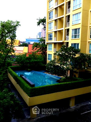 Condos for rent : 300m Walk To BTS Ekkamai | 1-BR Hive Sukhumvit 65 (ID 512254)
