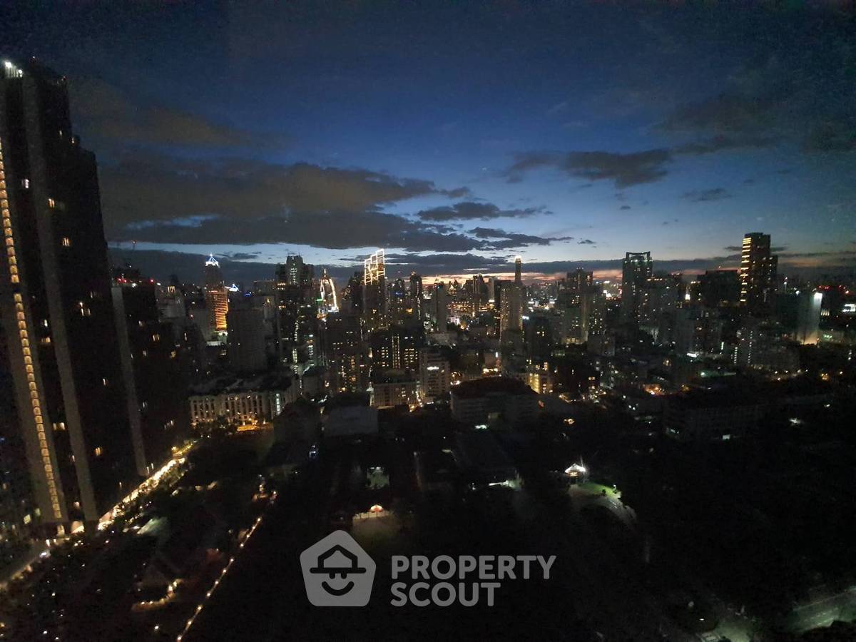 รูป คอนโด 2-ห้องนอน ที่ ดิ เอส อโศก ใกล้ MRT สุขุมวิท (ID 457004) - รูปที่ 5/7