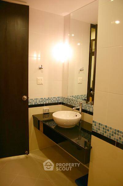 picture 2-BR Condo at Citismart Residence Condominiums close to Pattaya North (ID 515661) - 8/16
