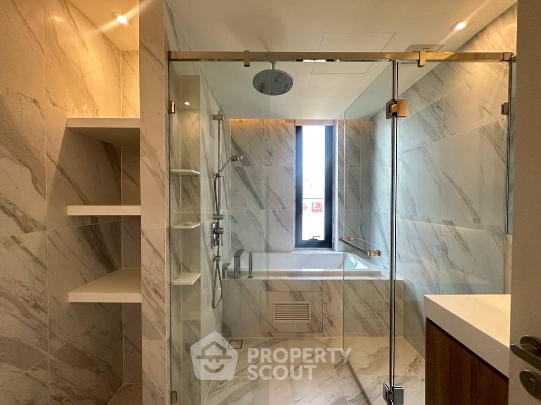 picture 2-BR Condo at Muniq Sukhumvit 23 near MRT Sukhumvit (ID 1433546) - 4/5