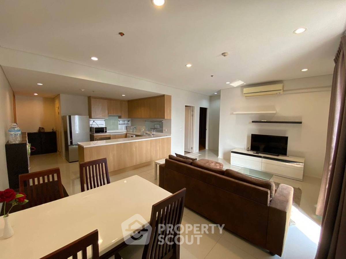 รูป คอนโด 2-ห้องนอน ที่ วิลล่า อโศก ใกล้ MRT เพชรบุรี (ID 1361716) - รูปที่ 2/6