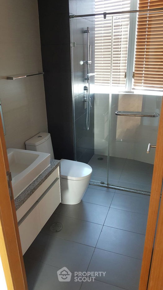 รูป คอนโด 2-ห้องนอน ที่ มิลเลนเนียม เรสซิเด้นส์ แอท สุขุมวิท คอนโดมิเนียม ใกล้ BTS อโศก (ID 512377) - รูปที่ 10/12