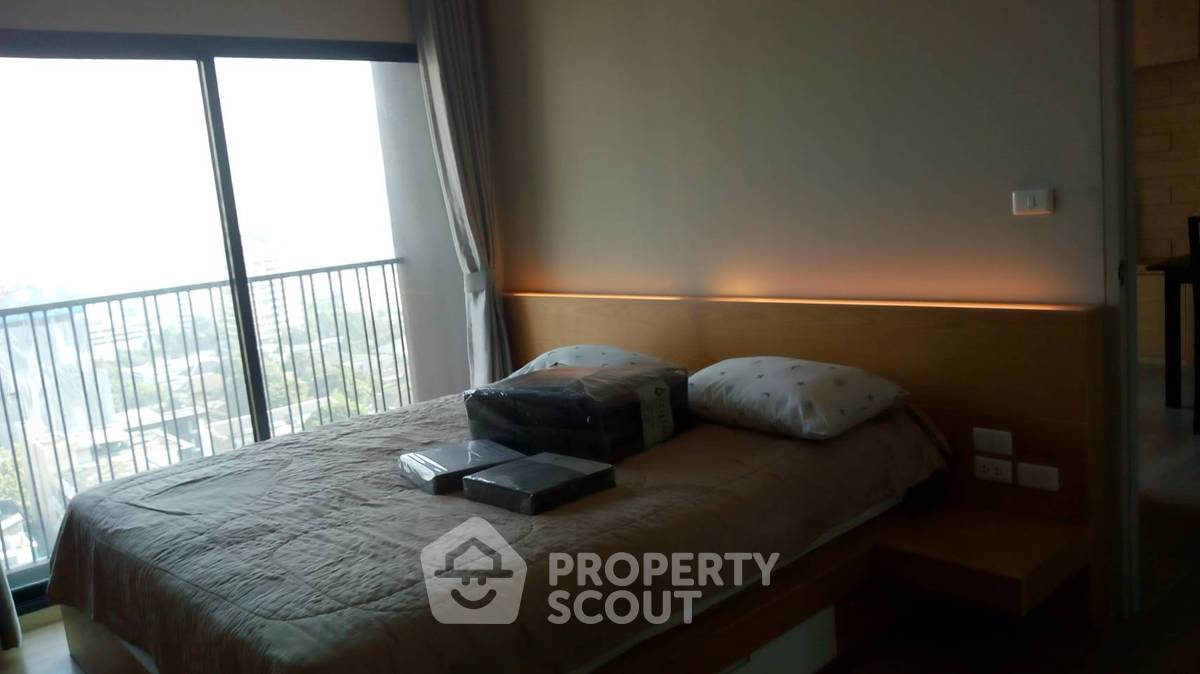 รูป คอนโด 1-ห้องนอน ที่ โนเบิล รีวิล เอกมัย ใกล้ BTS เอกมัย (ID 564712) - รูปที่ 2/9