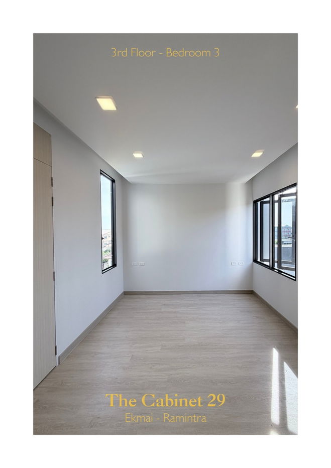 รูป The Cabinet 29 – Exclusive Townhome ขายบ้านใหม่ 3.5 ชั้น ดีไซน์หรูไม่เหมือนใคร มีสวนส่วนตัวรอบบ้าน 🌳  - รูปที่ 24/34