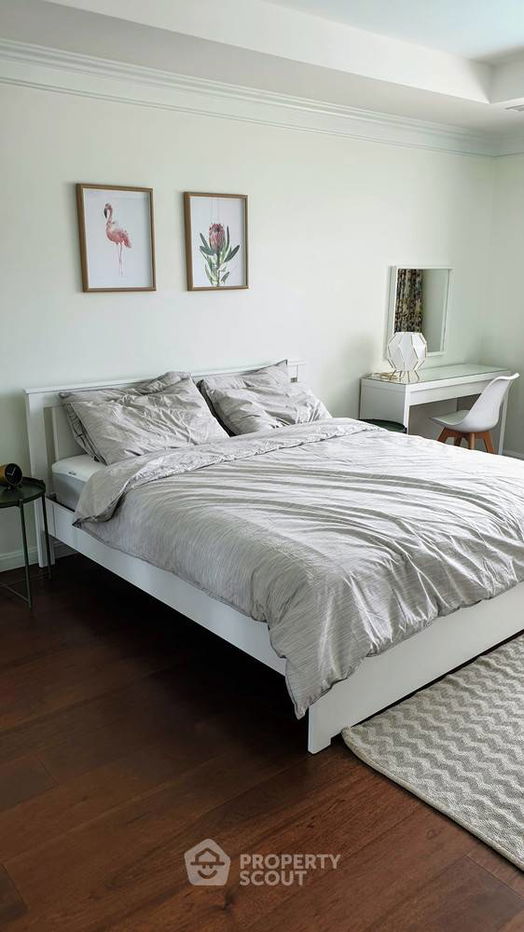 picture 2-BR Condo at Le Premier 1 Condominium near MRT Sukhumvit (ID 309271) - 4/12