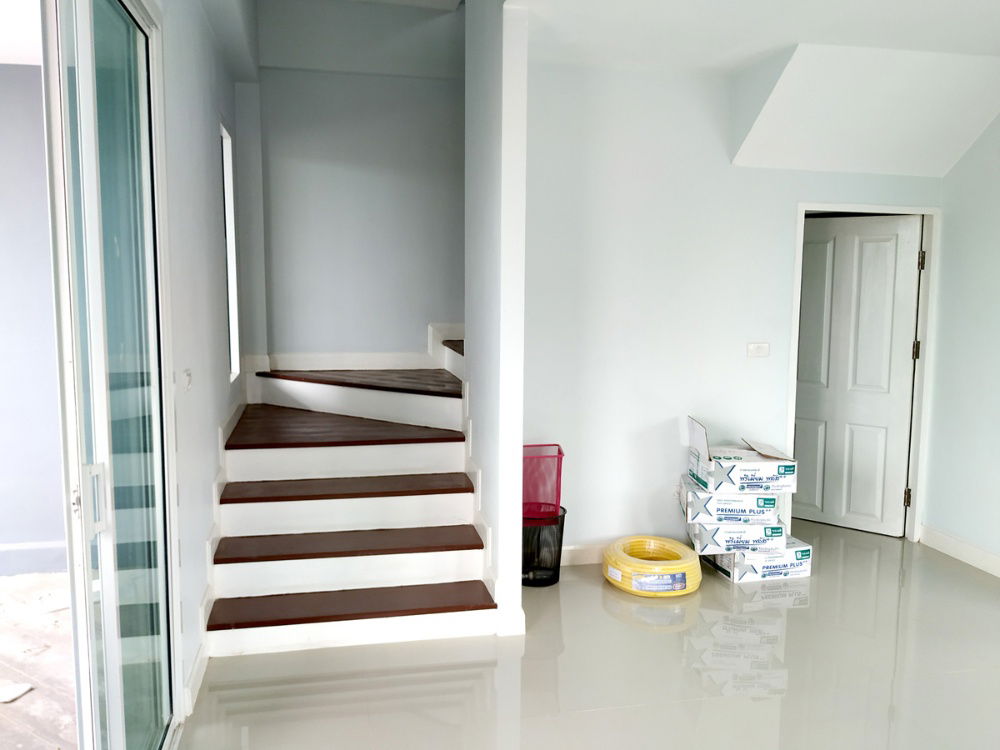 รูป ขายทาวน์โฮม 4 ห้องนอน 3 ห้องน้ำ - รูปที่ 3/8