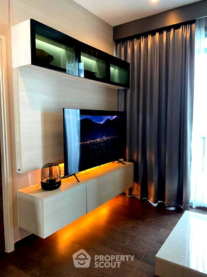 คอนโดให้เช่า : คอนโด 1-ห้องนอน ที่ คิว อโศก ใกล้ MRT เพชรบุรี (ID 1444607)