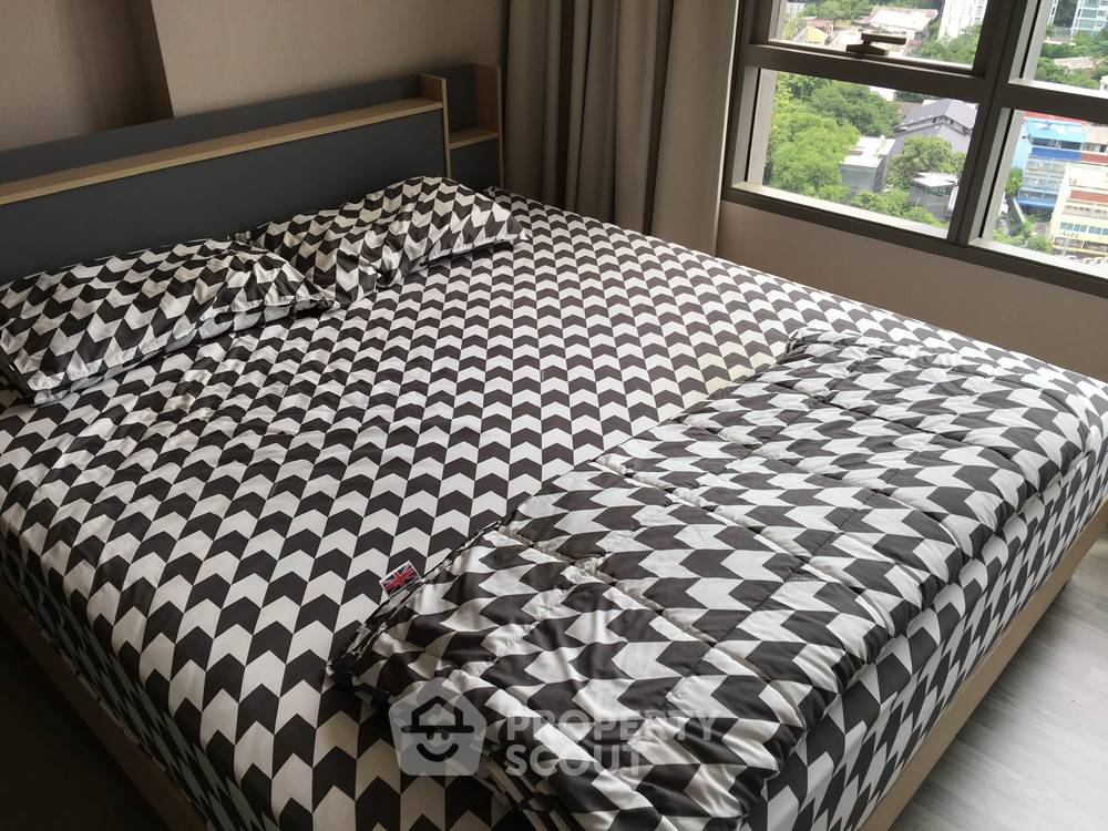 รูป คอนโด 1-ห้องนอน ที่ เดอะ รูม สุขุมวิท 69 ใกล้ BTS พระโขนง (ID 386848) - รูปที่ 1/11