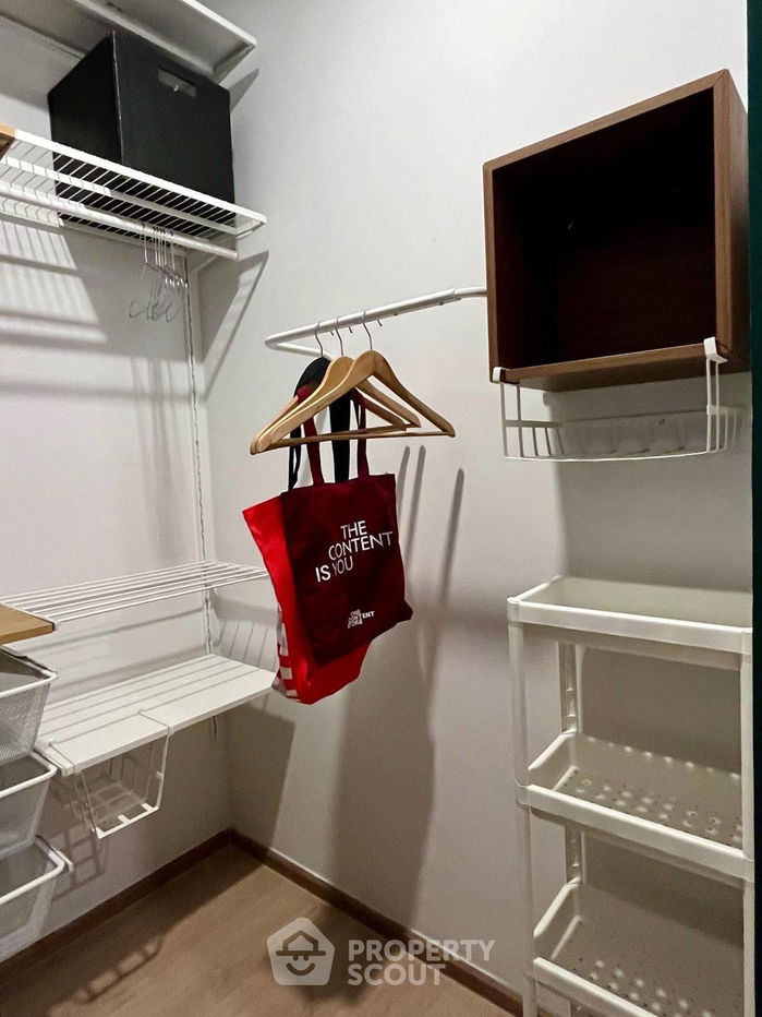 รูป คอนโด 1-ห้องนอน ที่ ไลฟ์ พระราม 4 - อโศก ใกล้ MRT ศูนย์การประชุมแห่งชาติสิริกิติ์ (ID 2007977) - รูปที่ 3/5