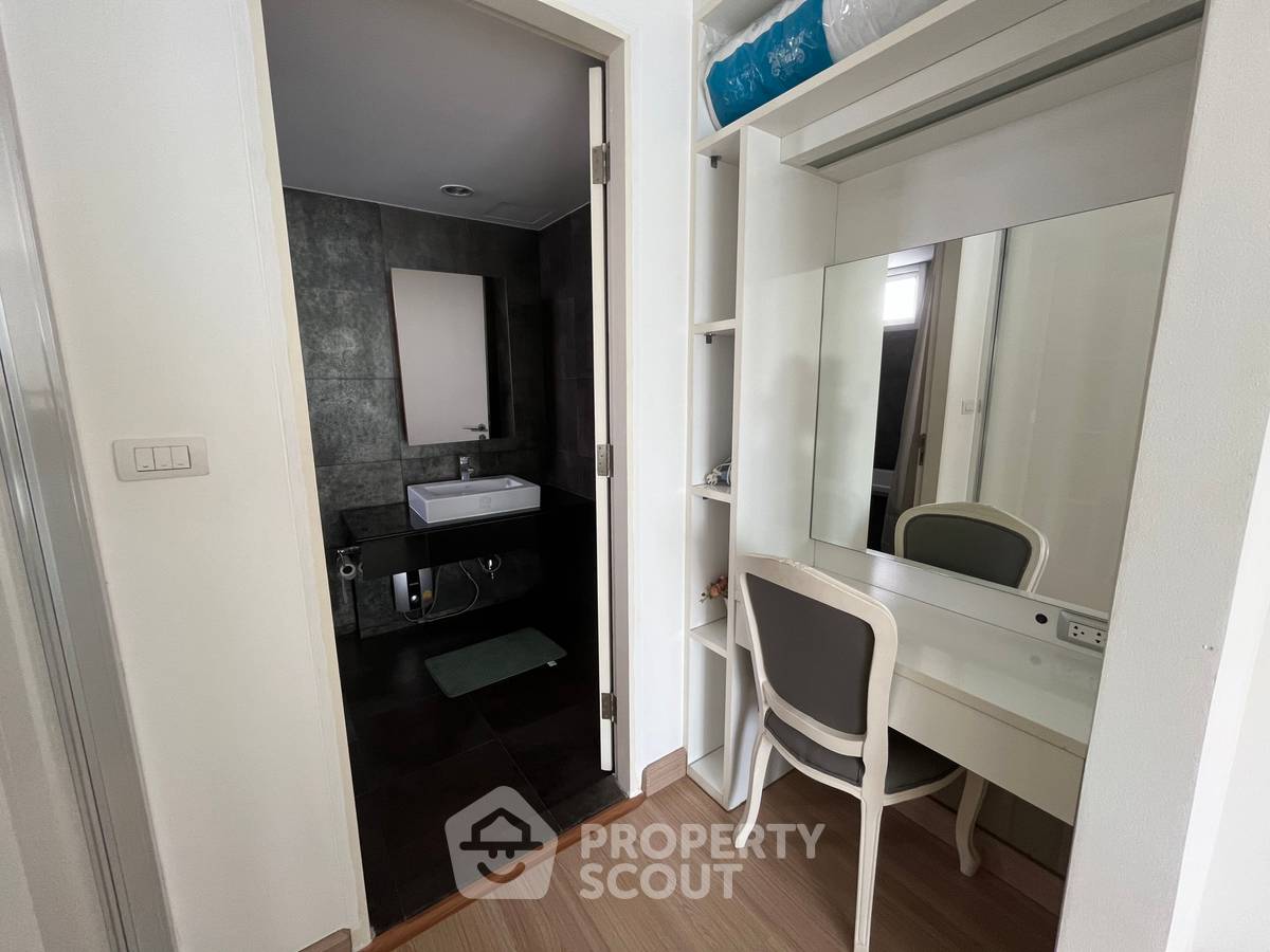 รูป คอนโด 2-ห้องนอน ที่ โว๊ค สุขุมวิท16 คอนโดมิเนียม ใกล้ MRT ศูนย์การประชุมแห่งชาติสิริกิติ์ (ID 1902851) - รูปที่ 13/16