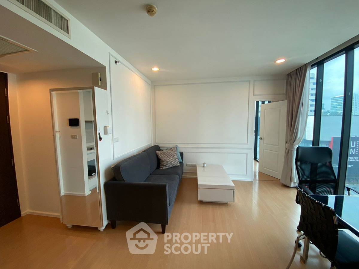 รูป คอนโด 1-ห้องนอน ที่ ดิ แอลโคฟ ทองหล่อ 10 ใกล้ BTS ทองหล่อ (ID 935370) - รูปที่ 3/11