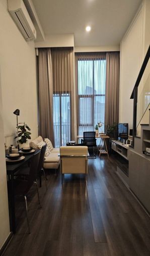 ขายด่วน ต่ำกว่าประเมิน 1 นอน 1 น้ำ Duplex ชั้น 27 (บนสุด) 33.43 ตร.ม. ตกแต่งครบ