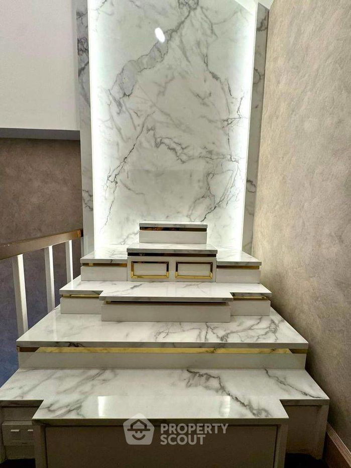 รูป บ้าน 3-ห้องนอน ใน บางพลีใหญ่ (ID 2426171) - รูปที่ 10/11