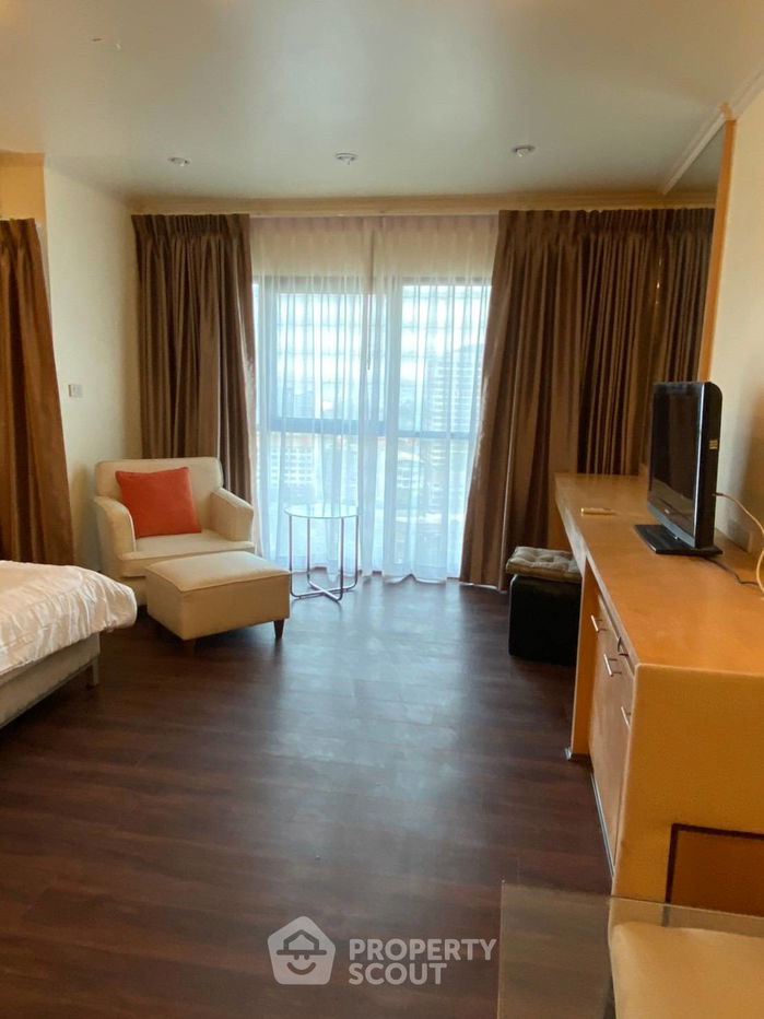 รูป คอนโด 1-ห้องนอน ที่ สาธร การ์เด้นส์ ใกล้ MRT สีลม (ID 514888) - รูปที่ 2/16