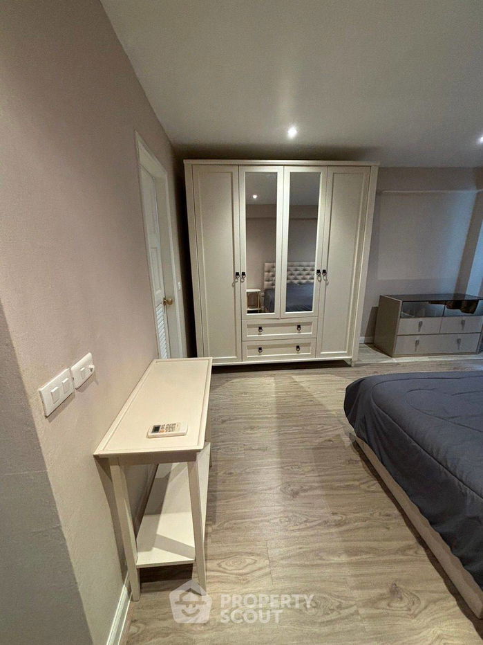 รูป คอนโด 2-ห้องนอน ที่ เรนทรี วิลล่า สุขุมวิท 53 ใกล้ BTS ทองหล่อ (ID 514704) - รูปที่ 4/17