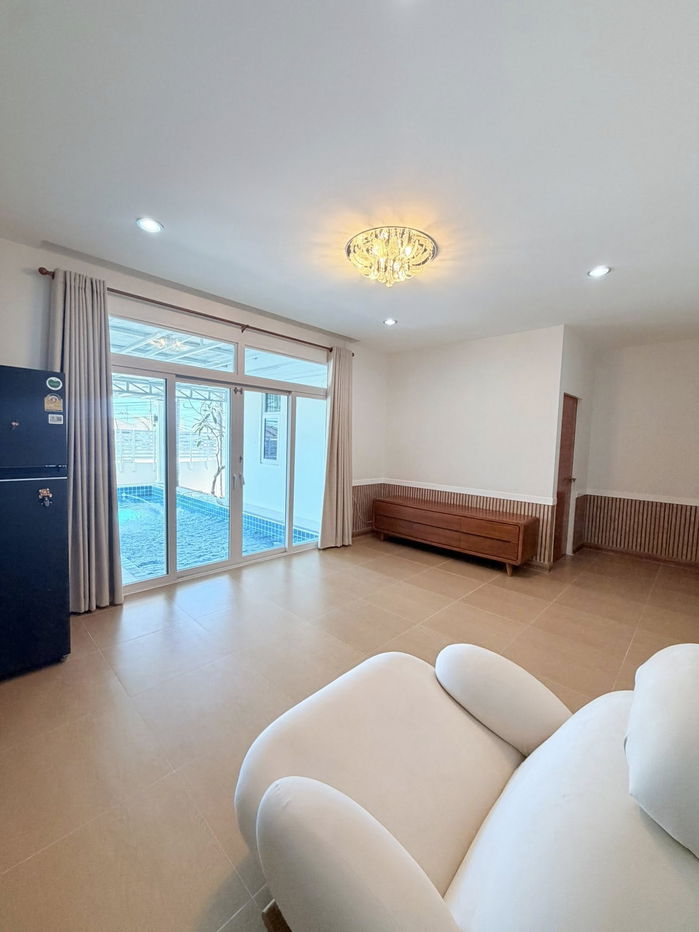 picture Private Pool Villa for Rent – Nong Pla Lai, Pattaya - 6/12