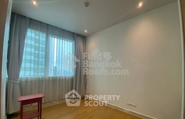 picture 3-BR Condo At Millennium Residence @ Sukhumvit, BTS Asoke (ID 2480114) - 8/13