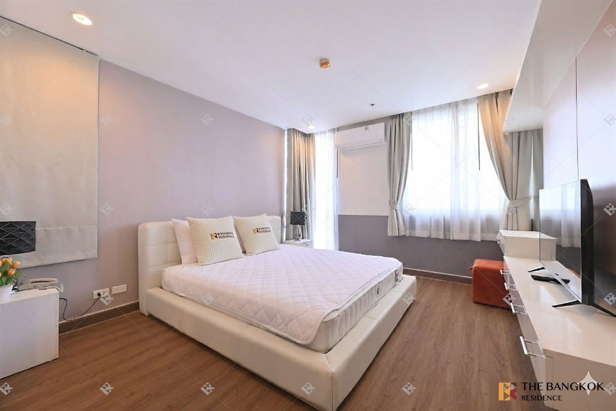 รูป The Rajdamri 💸 Unmatched Price! Fully Furnished ✨ Near BTS Chidlom - รูปที่ 4/10