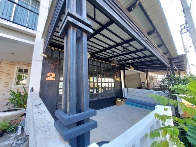 5-bed townhouse for rent, 210 sqm, 23.3 sq wah, Golden Town 2 Ladprao - Kaset Nawamin