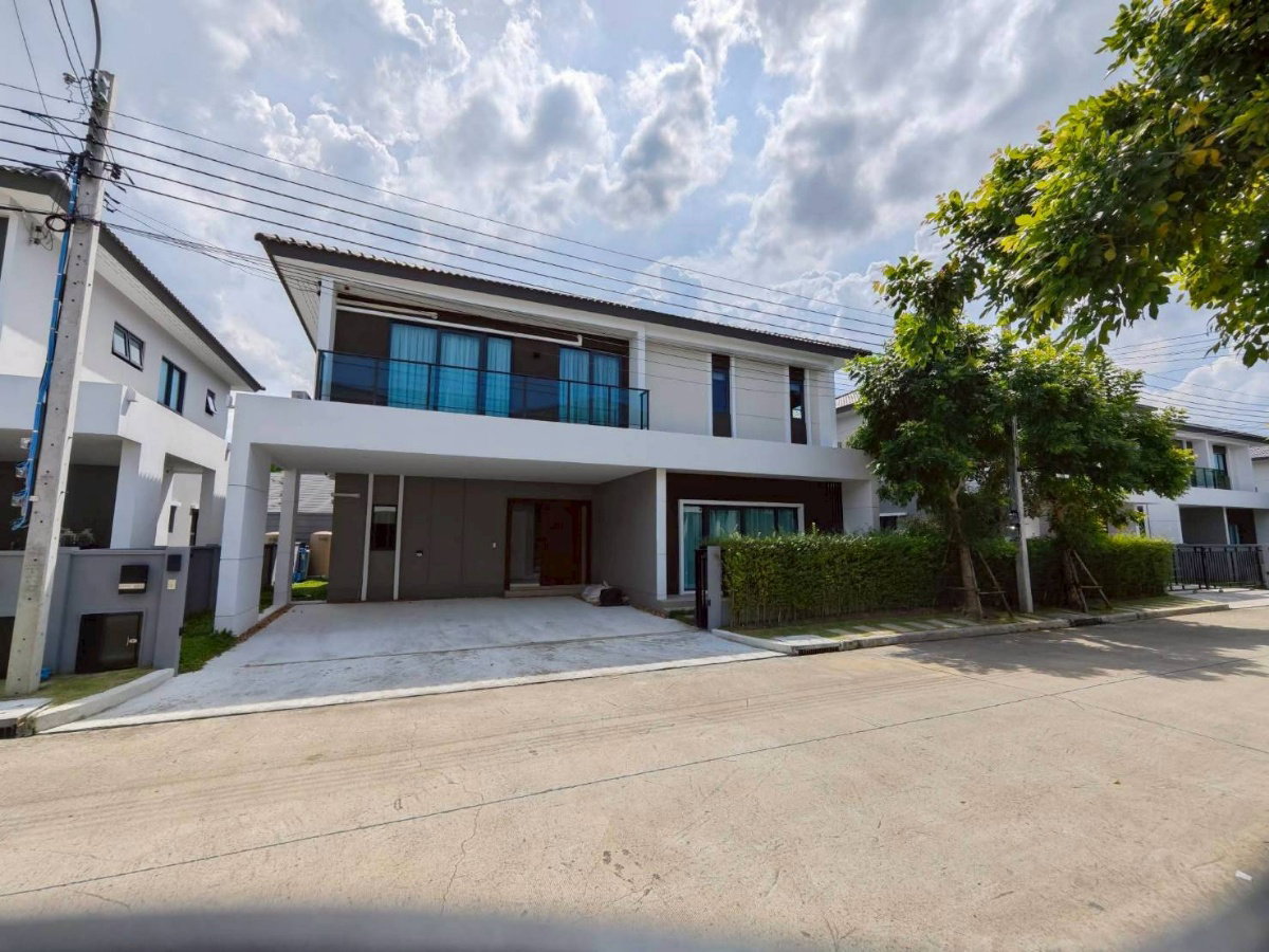 🏡ให้เช่าบ้านเดี่ยว เซนโทร วิภาวดี แต่งครบพร้อมอยู่ (4 ห้องนอน 5 ห้องน้ำ) เพียง 110,000/เดือน ▫️Line: @sanhaproperty📲092-6242892 รหัส SH-0065