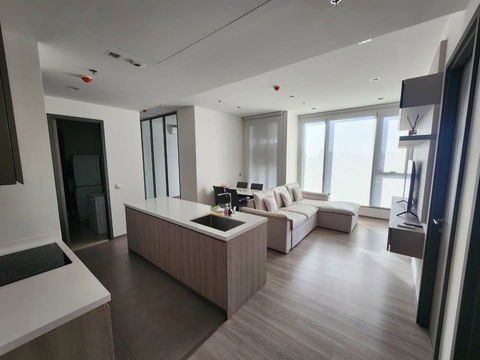 🟠Condo for Rent - 2 Bedroom, 90 Sq.m. at RHYTHM Charoenkrung Pavillion