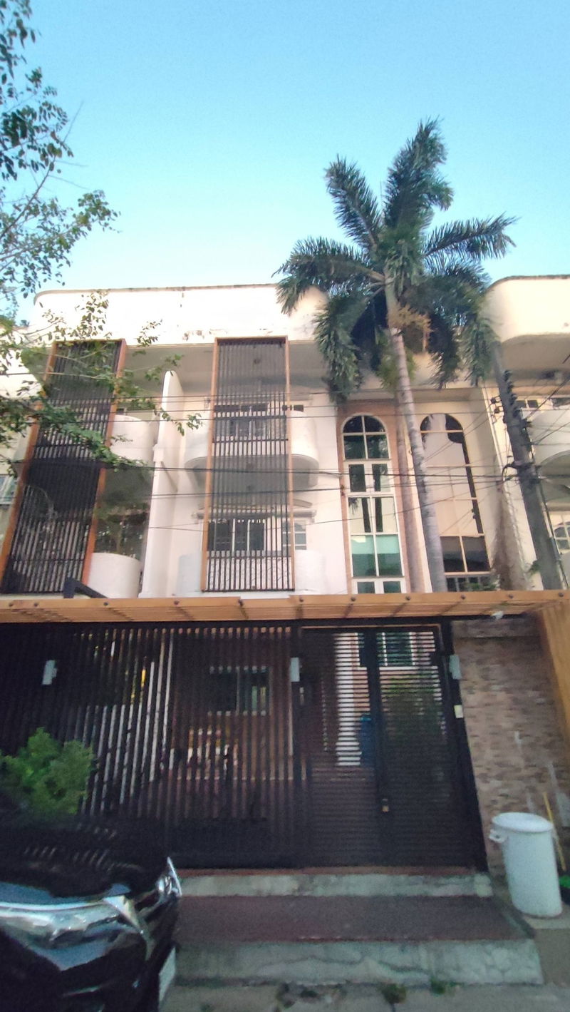 Townhouses for rent : WS6135 🏡 3-story townhome for rent | 84 Mansion Village, near BTS Skytrain, only 35,000 THB/month