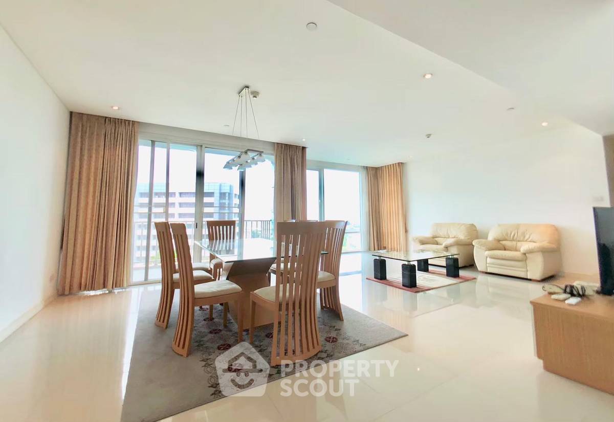 รูป คอนโด 3-ห้องนอน ที่ ฟูลเลอตัน สุขุมวิท ใกล้ BTS เอกมัย (ID 452555) - รูปที่ 1/17