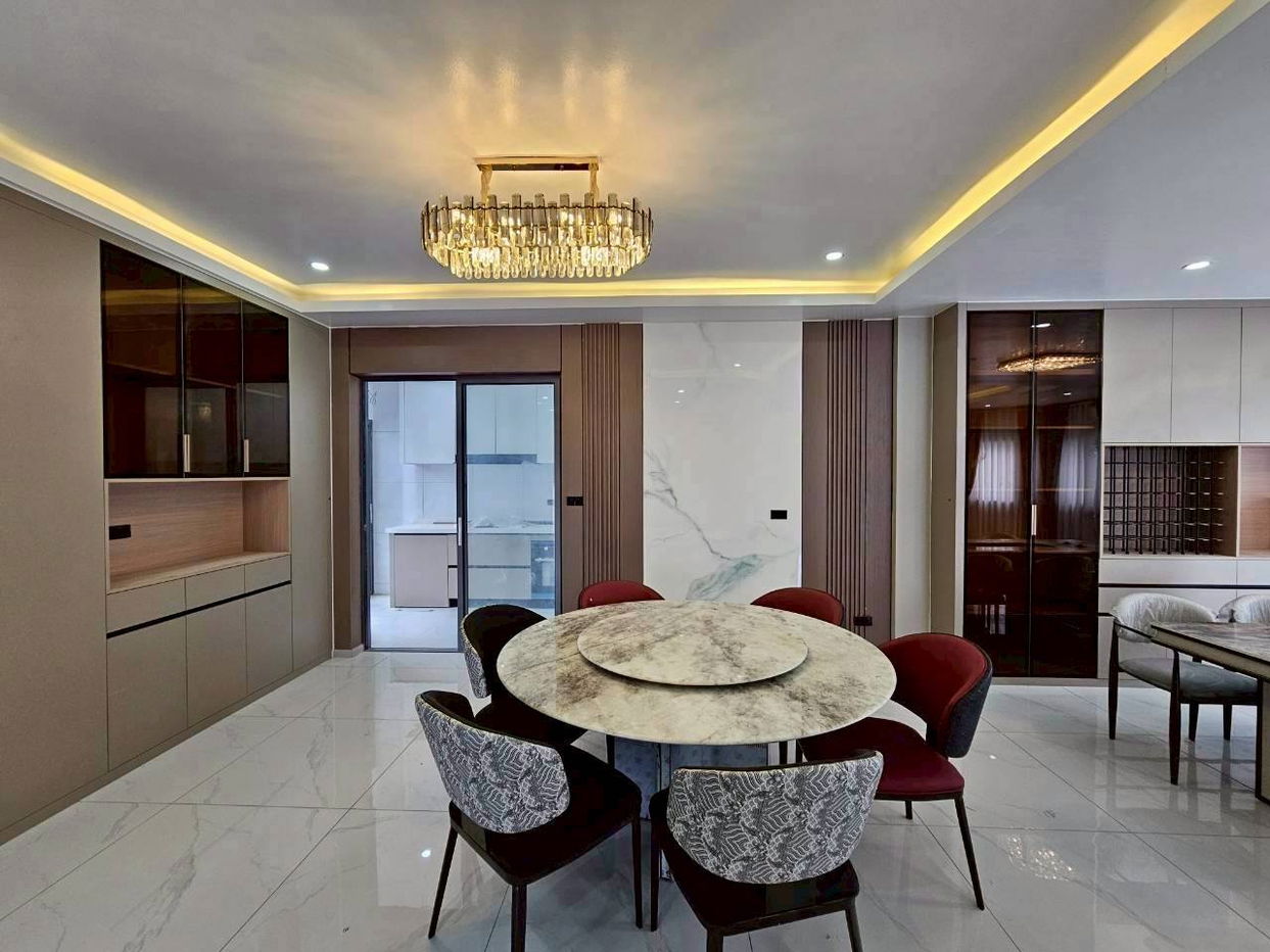 picture New Luxury Villa for Sale – East Pattaya - 8/23