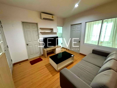 Condos for rent : 1 Bed Large Room Nice Room City View Fully furnished Good Location MRT Sutthisan 150 m.  @  Life @ Ratchada Suthisan 
