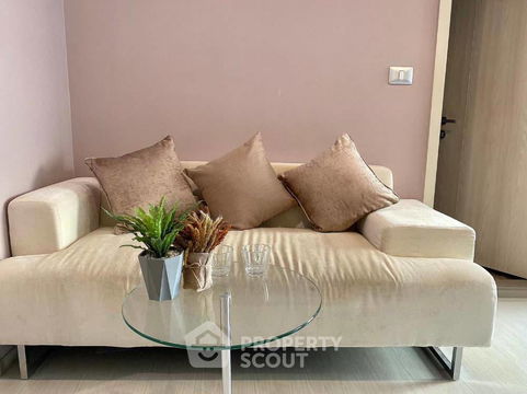 1-BR Condo at Rhythm Sukhumvit 42 near BTS Ekkamai (ID 738876)