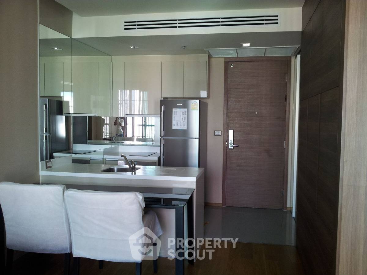 picture 1-BR Condo at The Address Sathorn near BTS Saint Louis (ID 512614) - 2/8